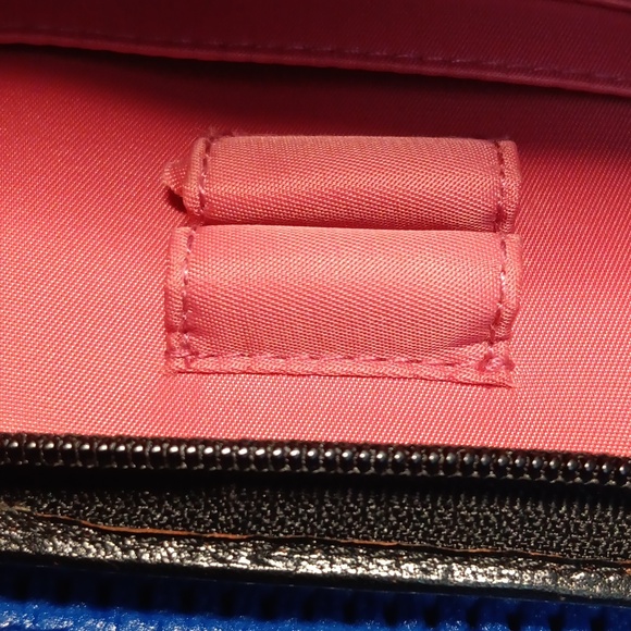 Hobo - Picture 4 of 14